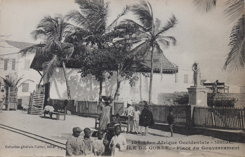 ILE DE GORÉE – Place du Gouvernement