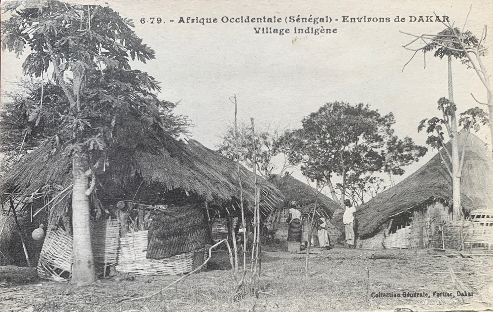 Environs de DAKAR – Village indigène