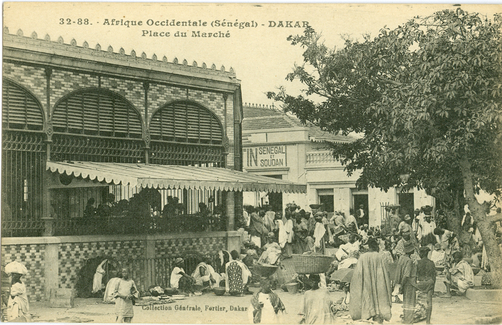 DAKAR – Place du Marché