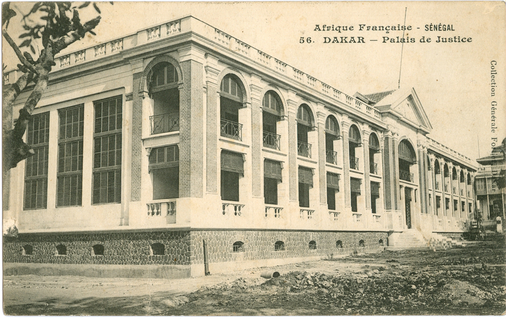 SÉNÉGAL – DAKAR – Hôtel des Postes.