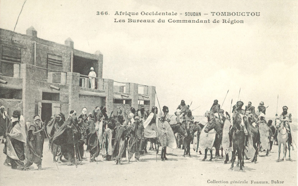 SOUDAN – TOMBOUCTOU. Les Bureaux du Commandant de Région.