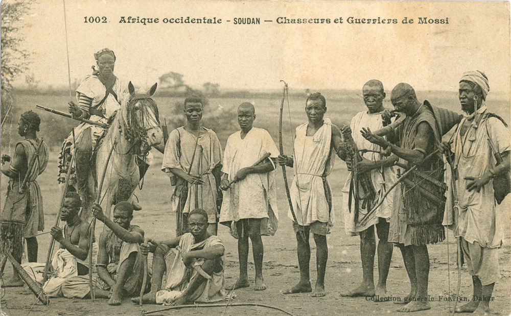 SOUDAN – Chasseurs et Guerriers du Mossi.