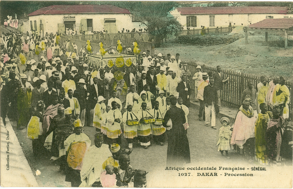 SÉNÉGAL – DAKAR – Procession