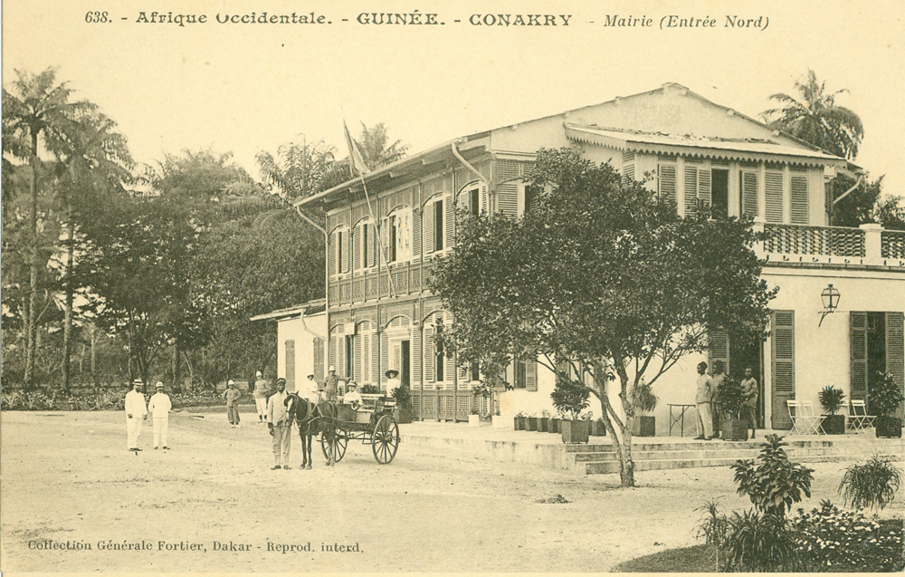 GUINÉE – CONAKRY – Mairie (Entrée Nord)