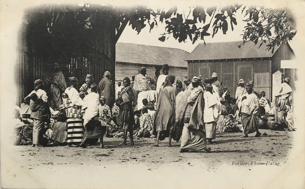 (DAKAR – Marché) b