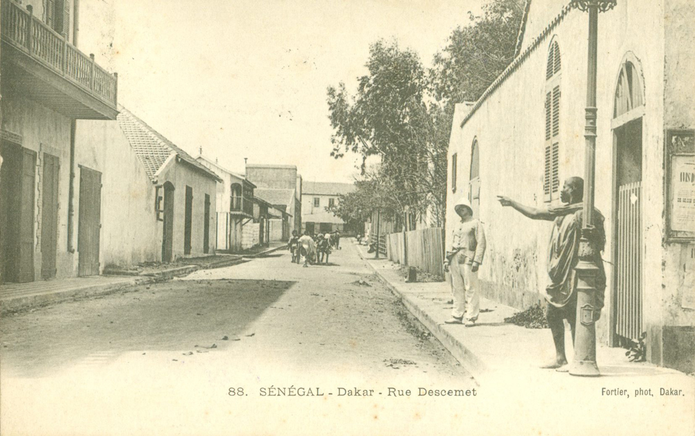 SÉNÉGAL – Dakar – Rue Descemet