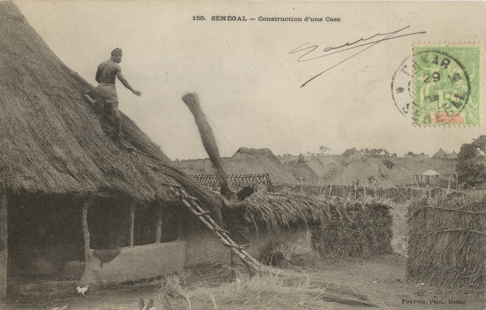 SÉNÉGAL – Construction d’une Case