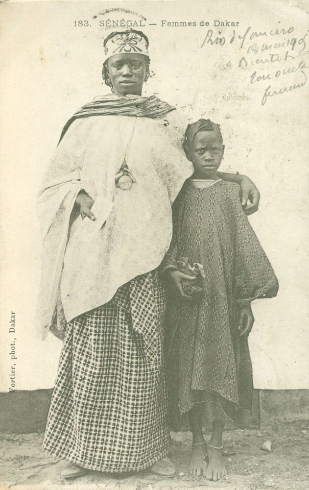 SÉNÉGAL – Femme de Dakar