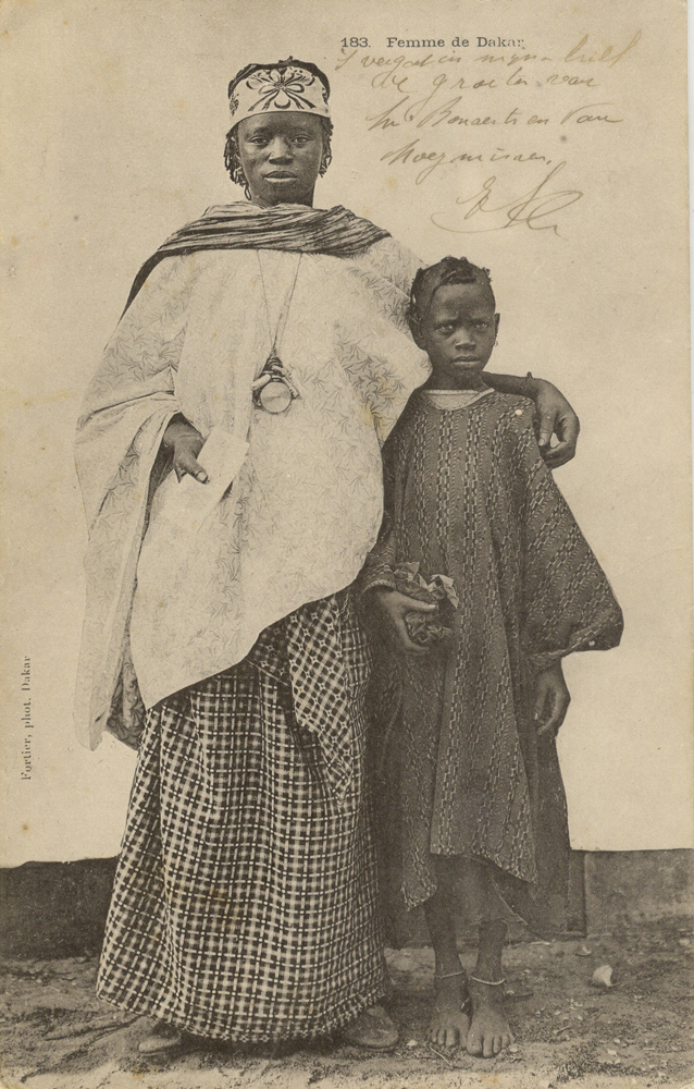 SÉNÉGAL – Femme de Dakar