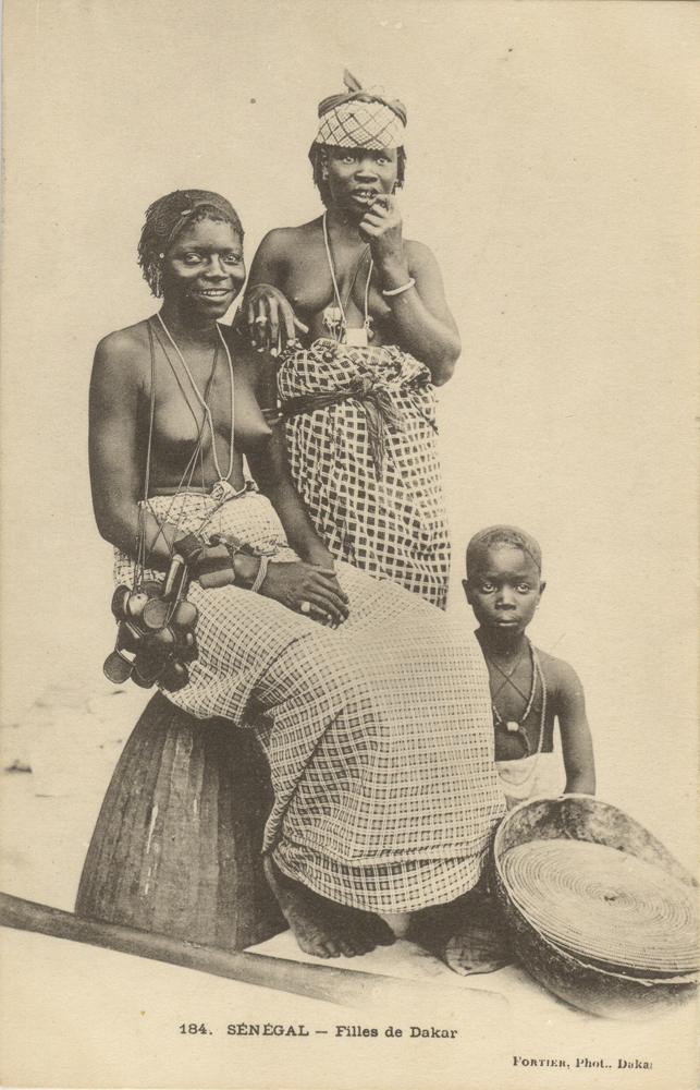 SÉNÉGAL – Filles de Dakar