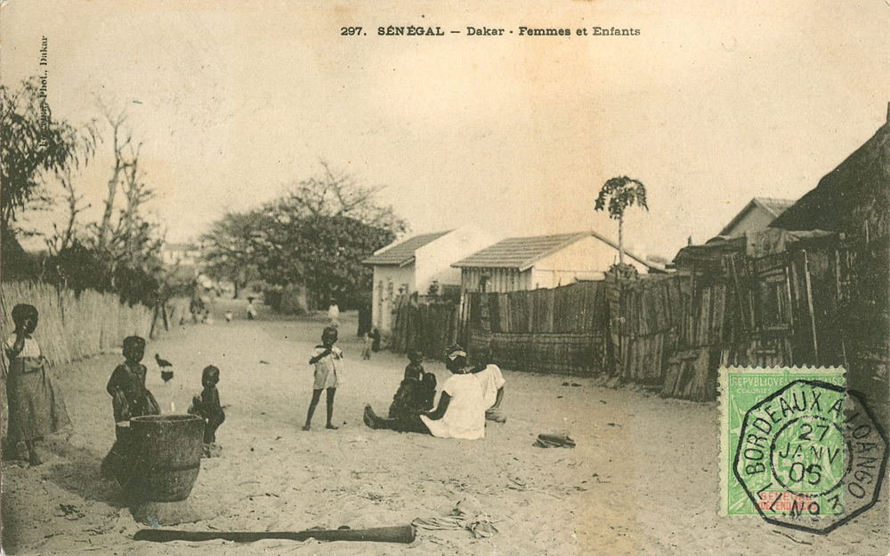 SÉNÉGAL – Dakar – Femmes et enfants