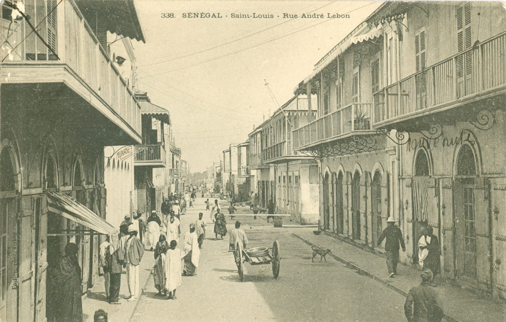 SÉNÉGAL – Saint-Louis – Rue André Lebon