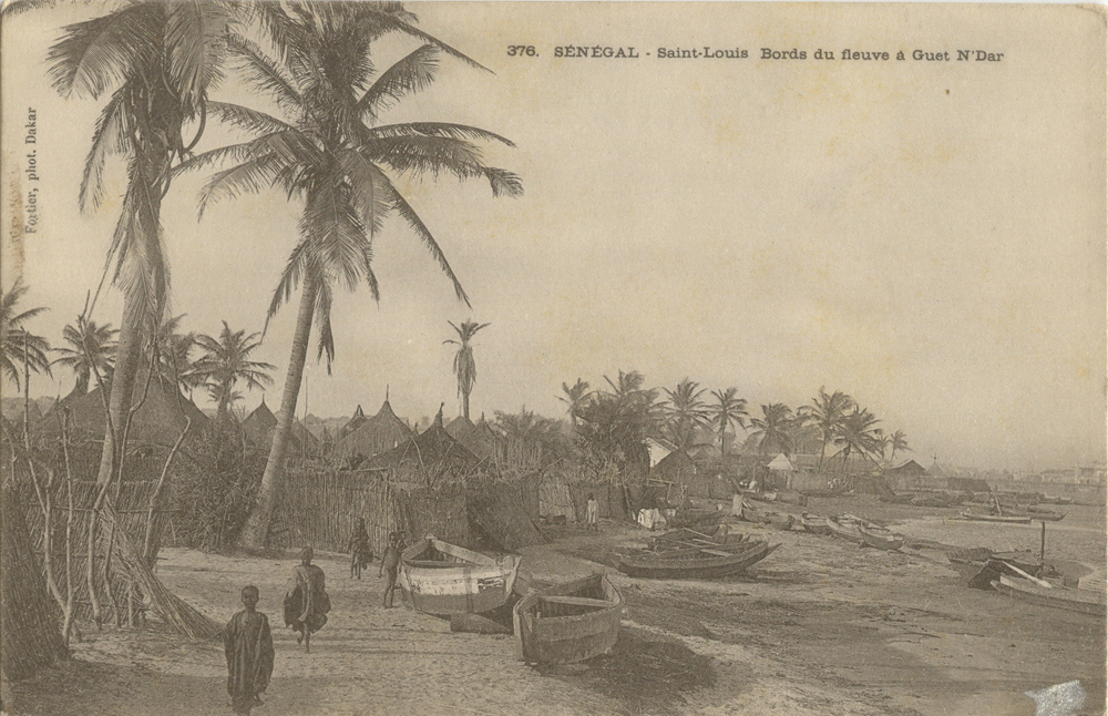 SÉNÉGAL – Saint-Louis – Bords du fleuve à Guet N’Dar