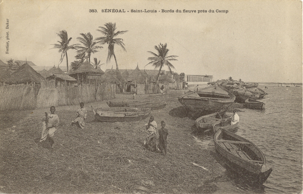 SÉNÉGAL – Saint-Louis – Bords du fleuve près du Camp