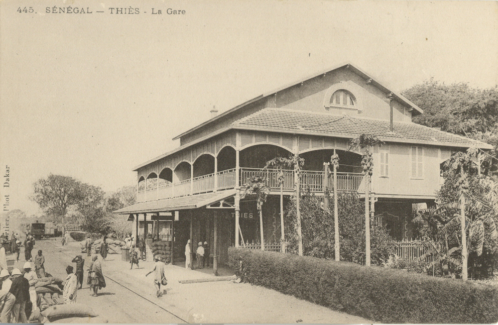 SÉNÉGAL – THIÈS – La Gare