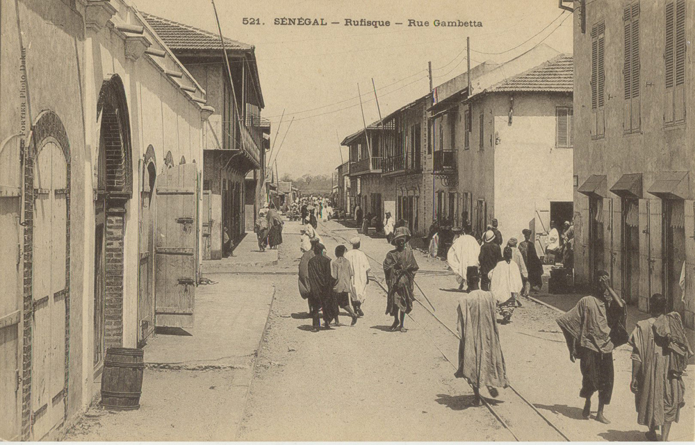 SÉNÉGAL – Rufisque – Rue Gambetta