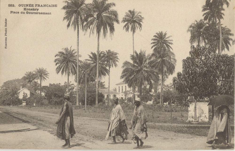 GUINÉE FRANÇAISE – Konakry – Place du Governement