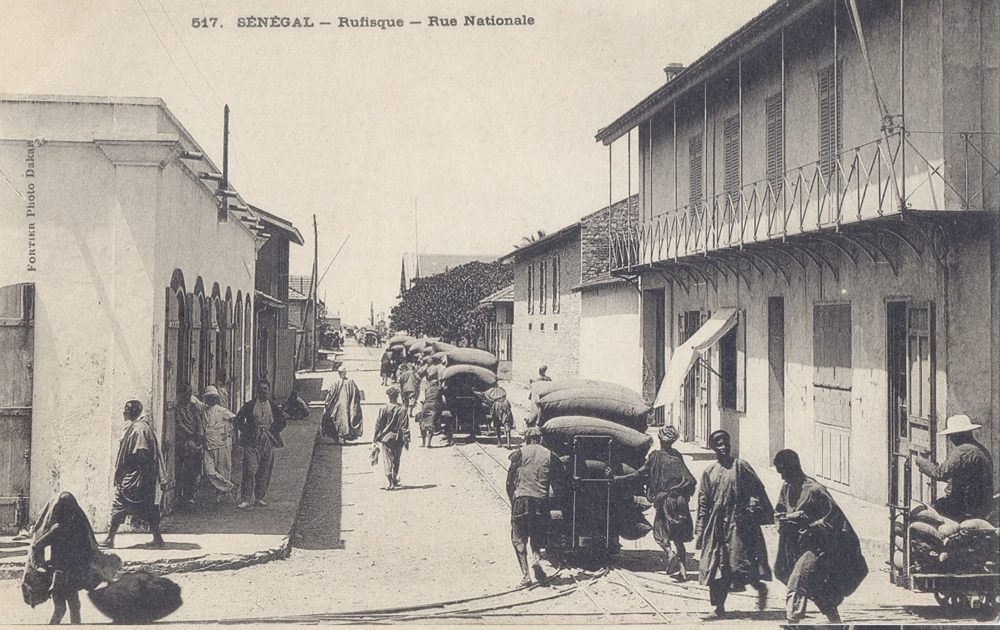 SÉNÉGAL – Rufisque – Rue Nationale