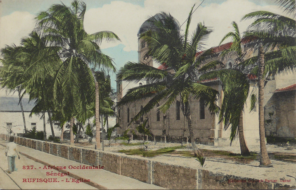 SÉNÉGAL – RUFISQUE – L’Eglise.