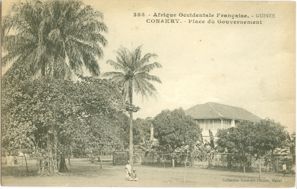 GUINÉE – CONAKRY – Place du Gouvernement