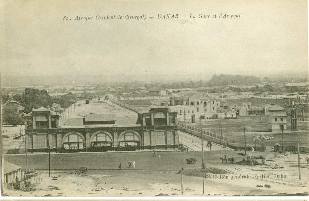 DAKAR – La Gare et l’Arsenal