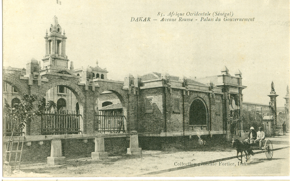 DAKAR – Avenue Roune – Palais du Gouvernement