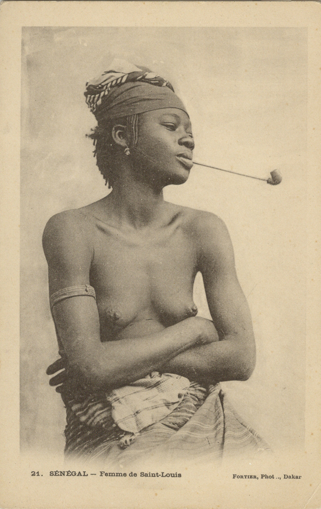 SÉNÉGAL – Femme de Saint-Louis